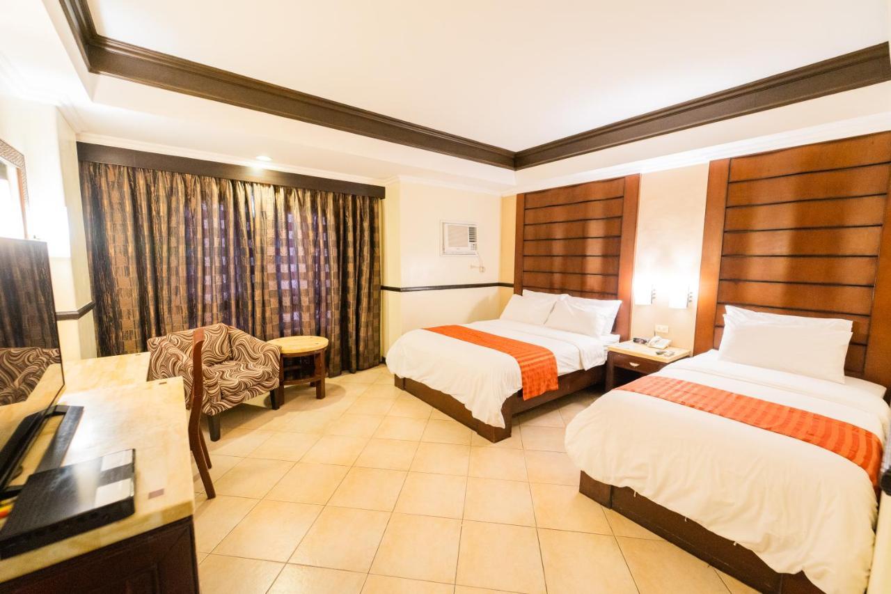 Mo2 Westown Hotel Iloilo Eksteriør bilde