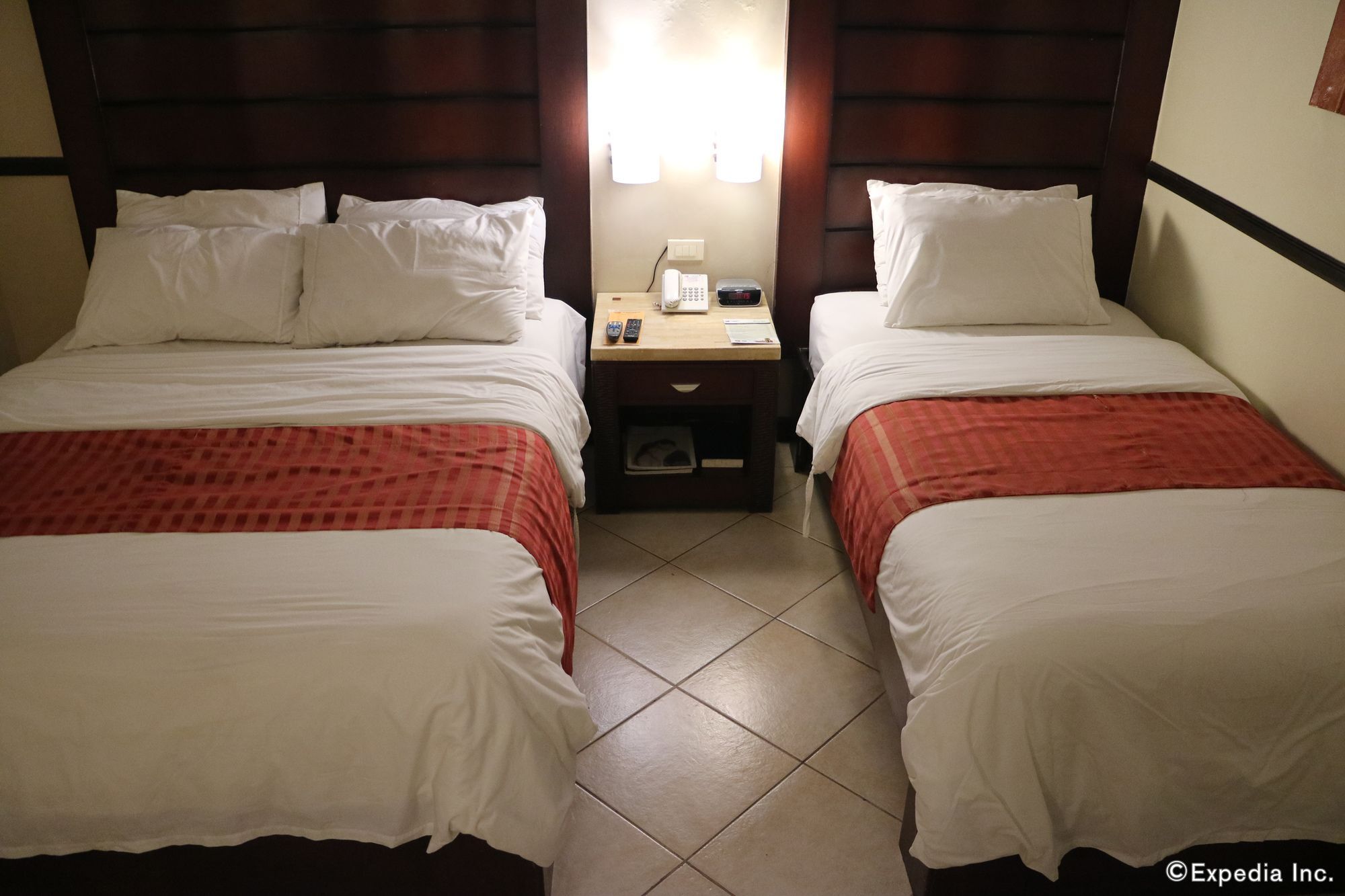 Mo2 Westown Hotel Iloilo Eksteriør bilde