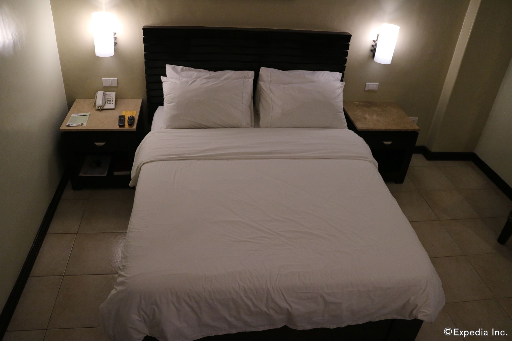 Mo2 Westown Hotel Iloilo Eksteriør bilde